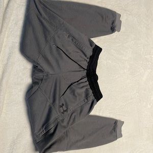Under armors sweat pants grey and black size sm